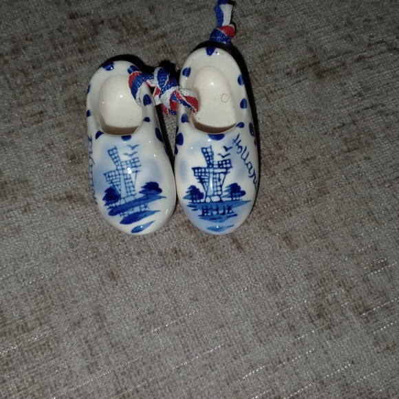Delft Mini Clogs - Picture 1 of 2